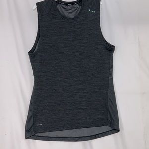 0330 skorq running shirt